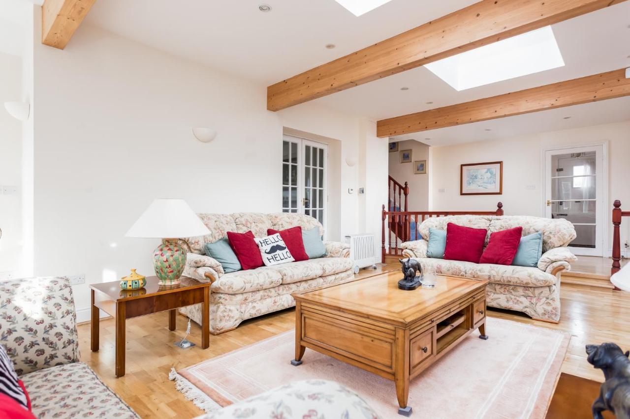 Yards Brake On 40 Acres Of Private Land Villa Langton Matravers Exterior photo