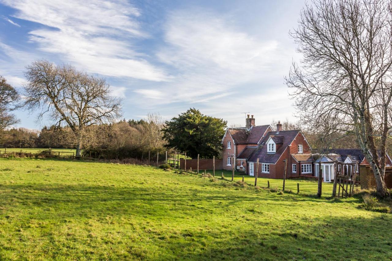 Yards Brake On 40 Acres Of Private Land Villa Langton Matravers Exterior photo